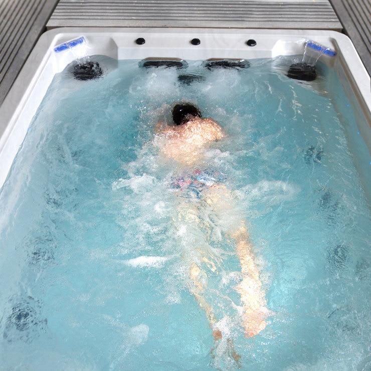 Blue Whale Spa Tidal Stream 13ft (3.95m) 31-Jet 3 Seater Swim Spa ...