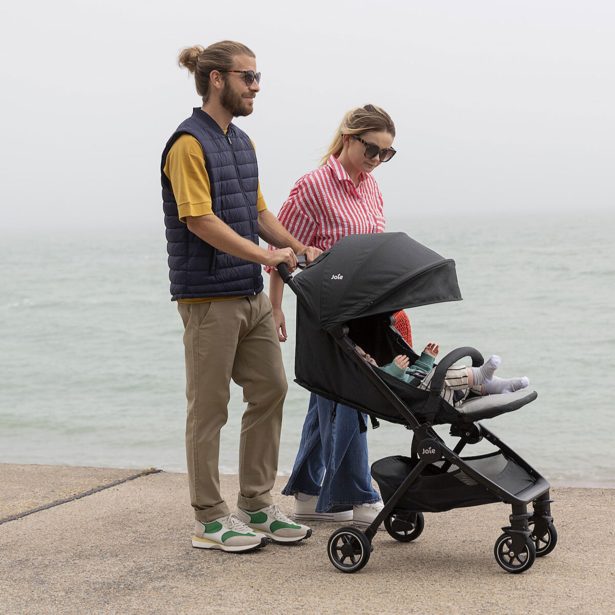 Joie pact™ lightweight compact stroller