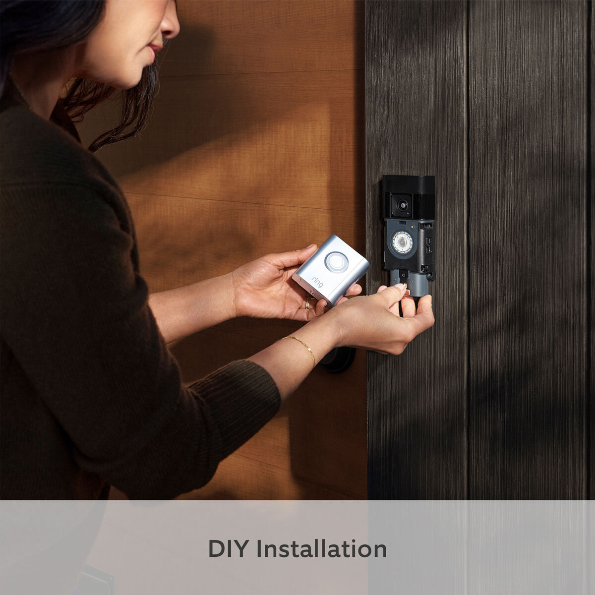 lifestyle image of doorbell bundle