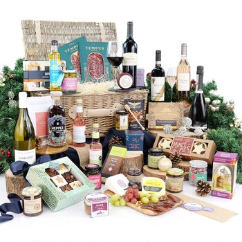 The Harle Luxury Christmas Basket