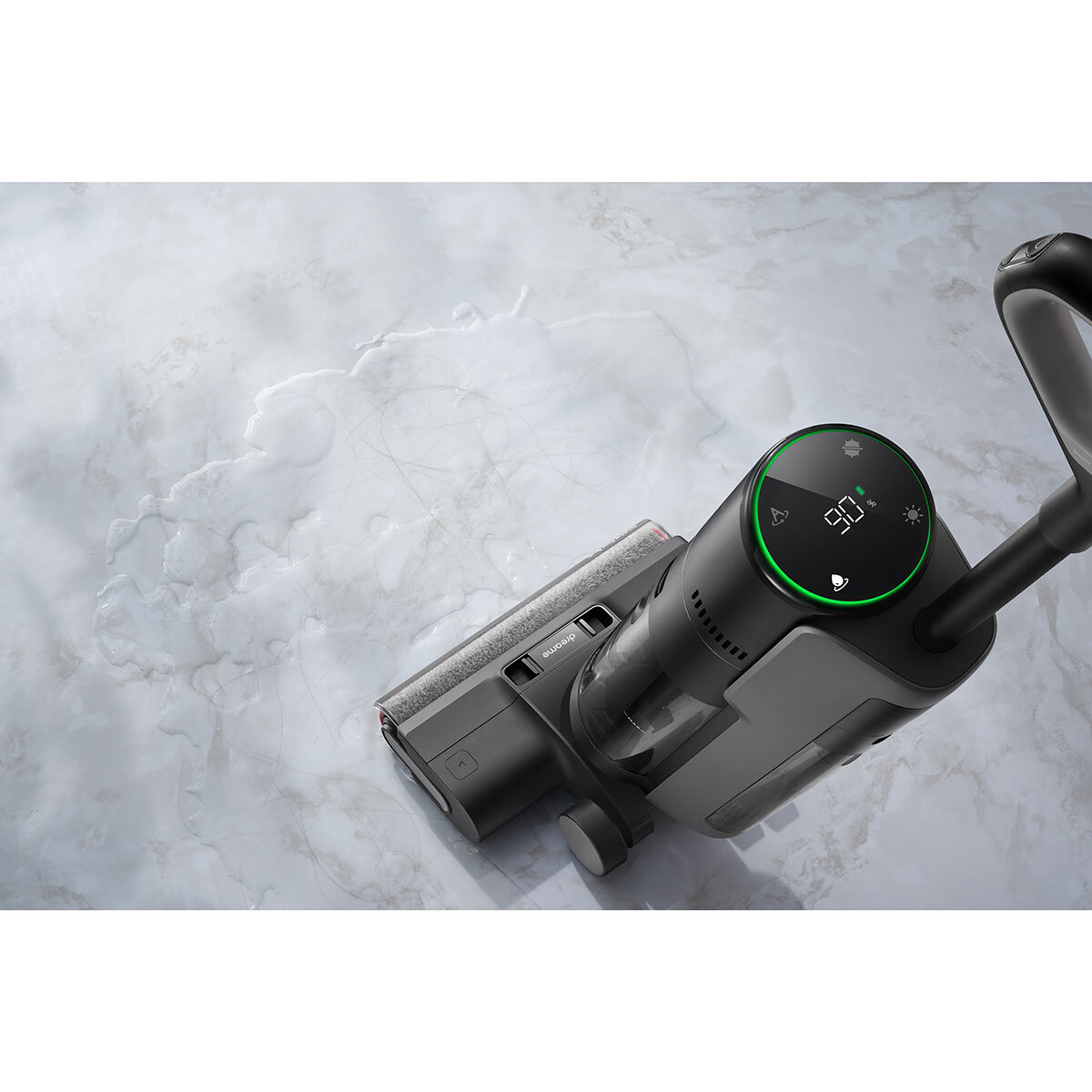 Dreame H12 Pro Wet/Dry Vacuum Lifestyle Image