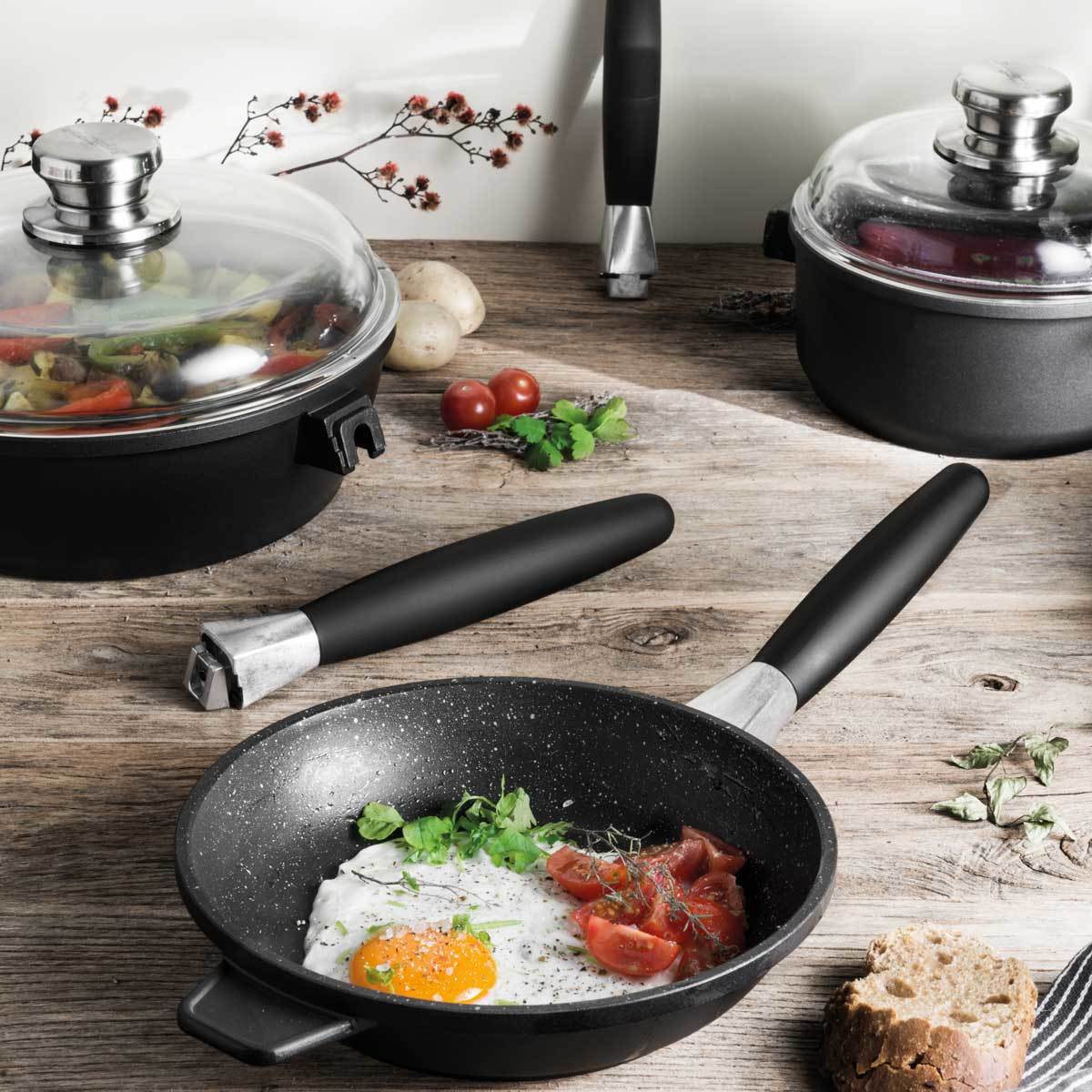 BergHOFF Eurocast Discovery 8 Piece Cookware Set – Xtra Wholsesale Ltd