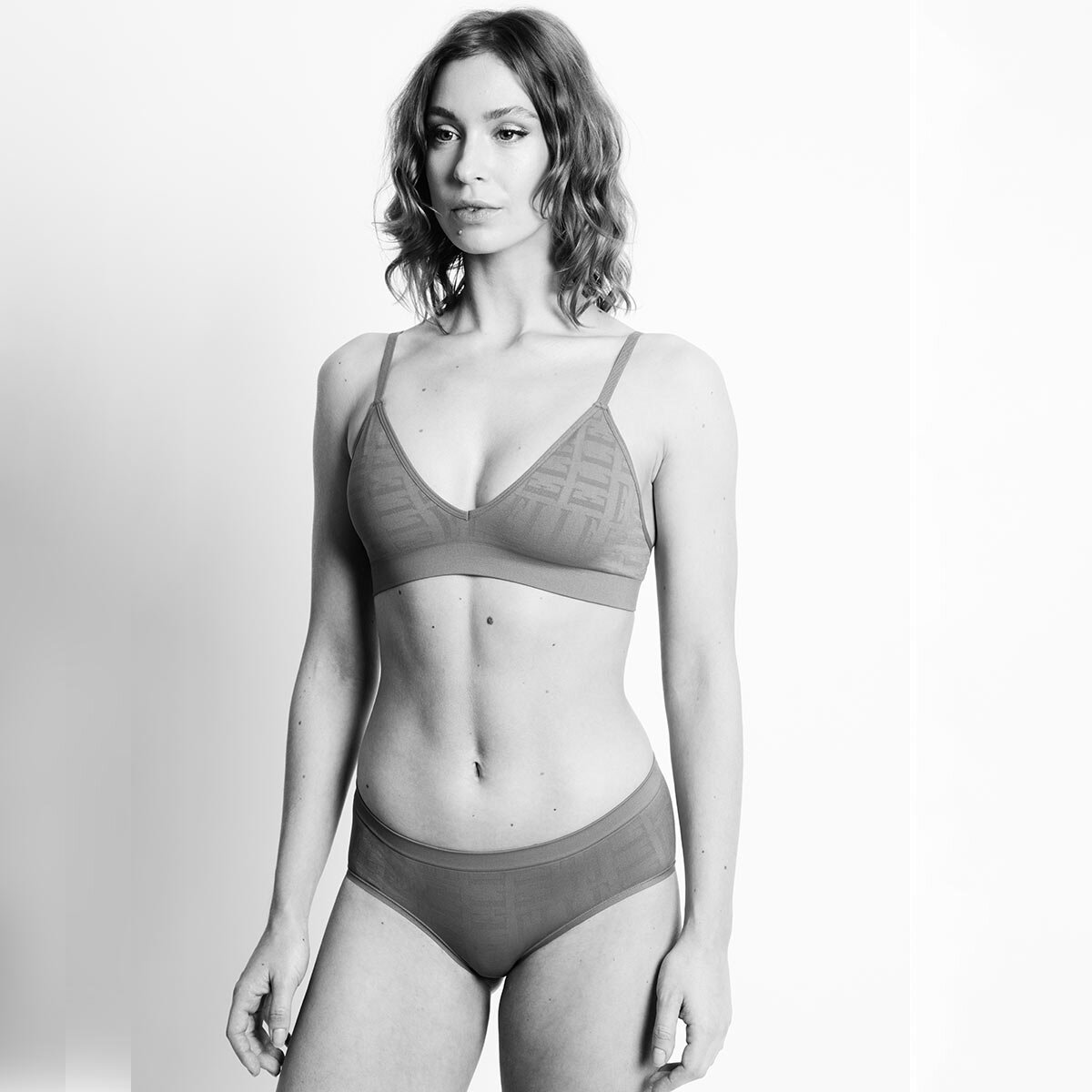 ELLE Women's Seamless Bikinis Underwear Jacquard 3-Pack Polyester
