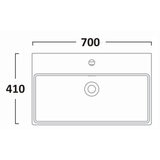 Line drawing of sink on white background with dimensions