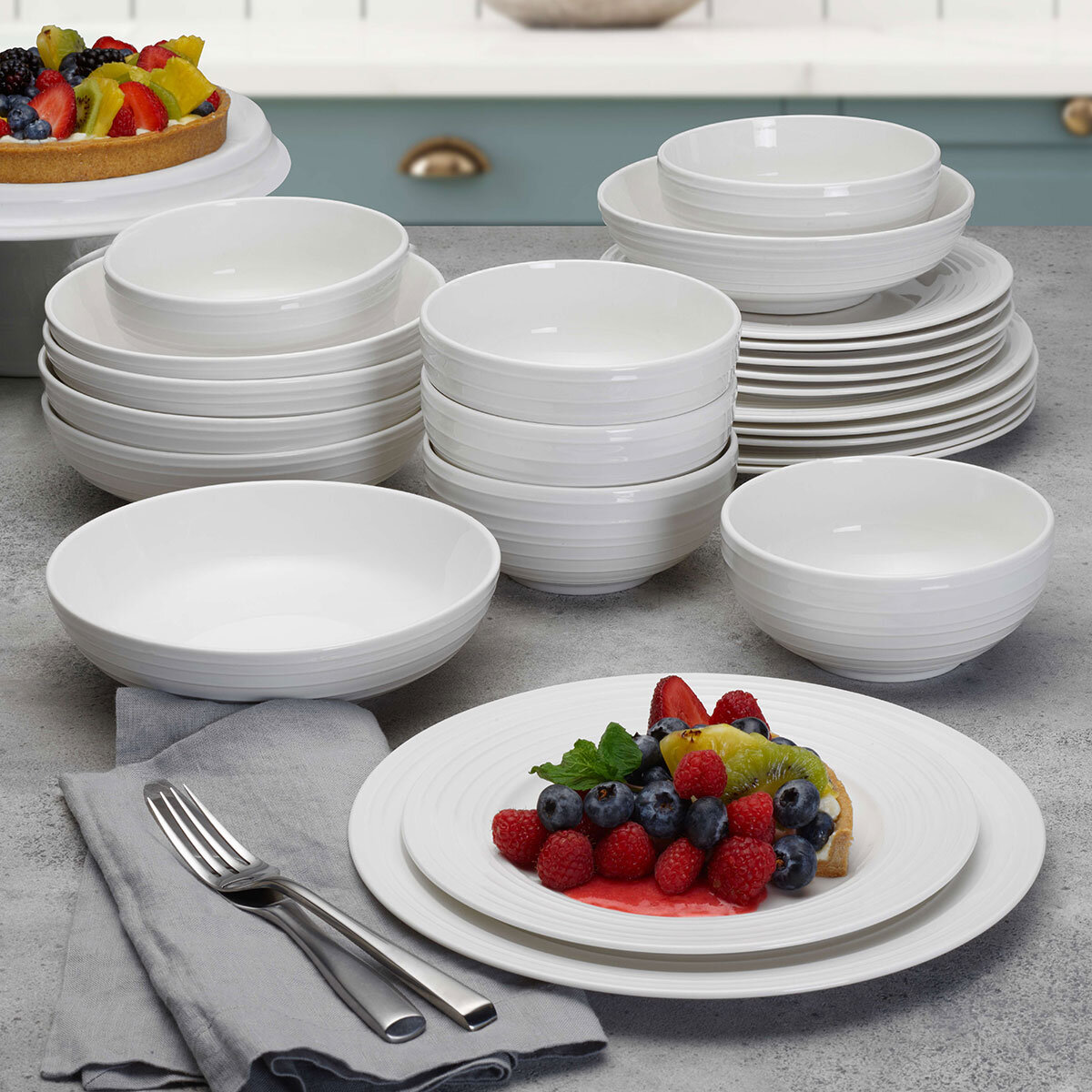Fine China Dinnerware Sets for 8, 32 Piece Dinnerware Sets - Mikasa