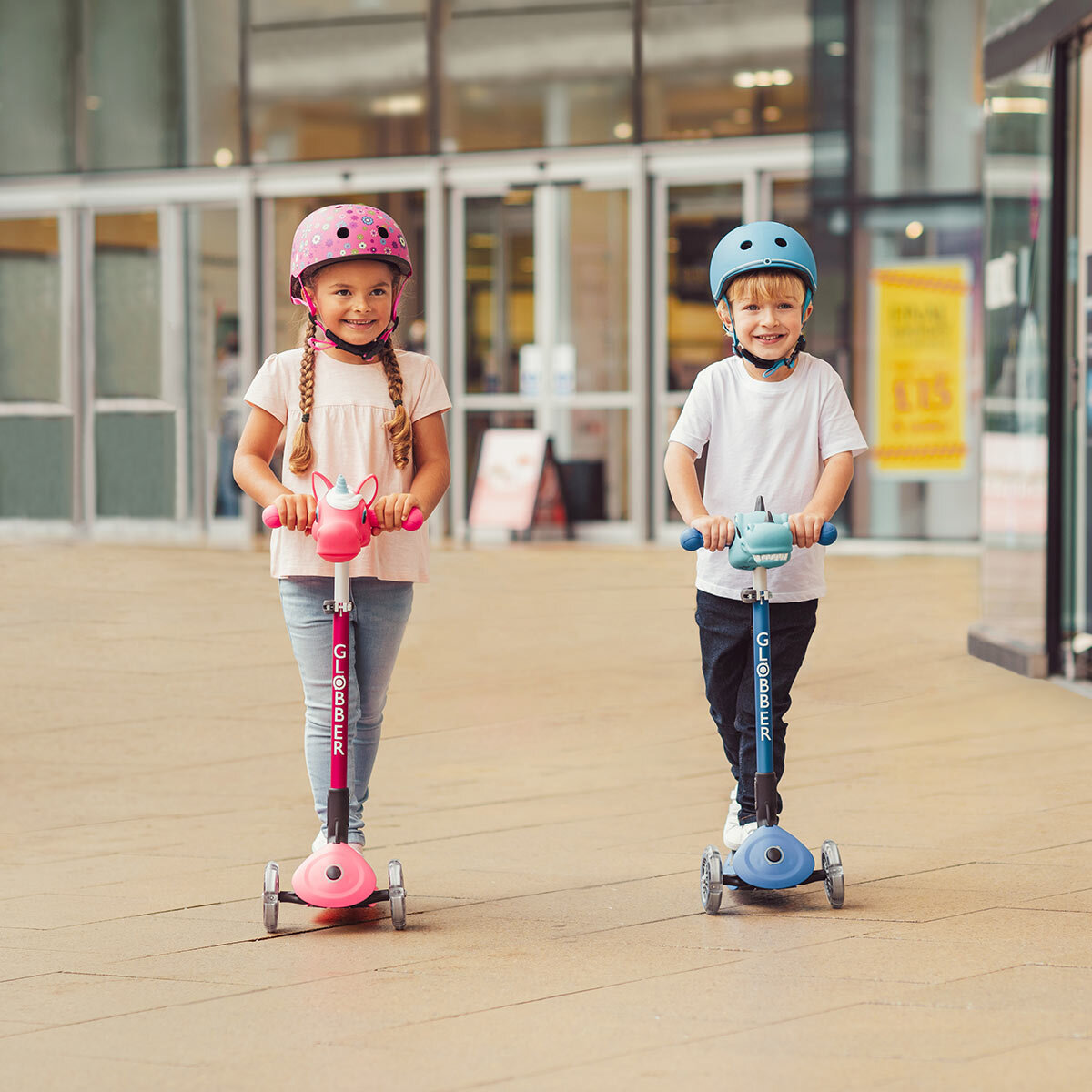 Buy Globber Primo Lights Scooter in Pink 2 Image at Costco.co.uk