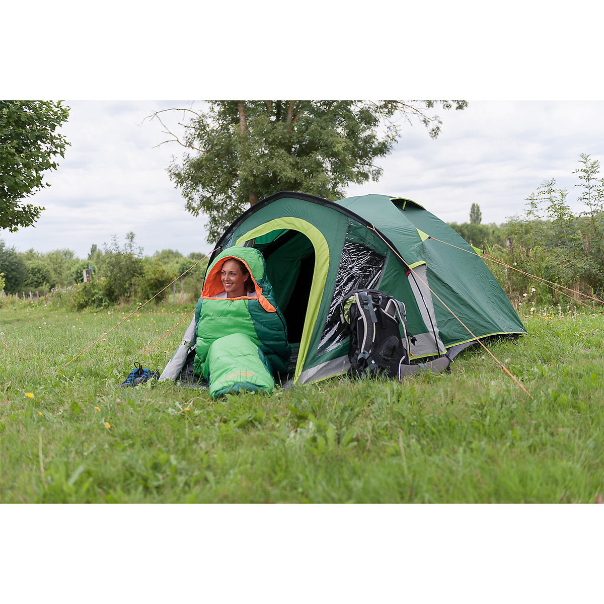 Blauwdruk goedkoop Laster Coleman Kobuk Valley 4 Person Plus Tent with Blackout Bedroom | Costco UK