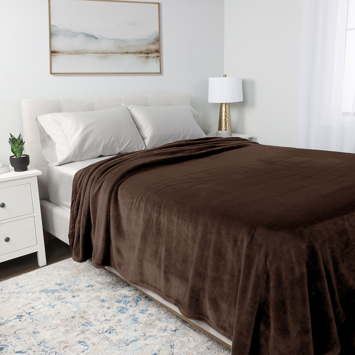 Kirkland Signature Plush Blanket in 4 colours, 248 x 233 cm