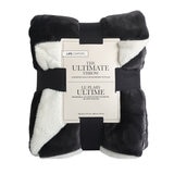 Life Comfort Faux Fur Ultimate Throw 152 x 177 cm in Asphalt