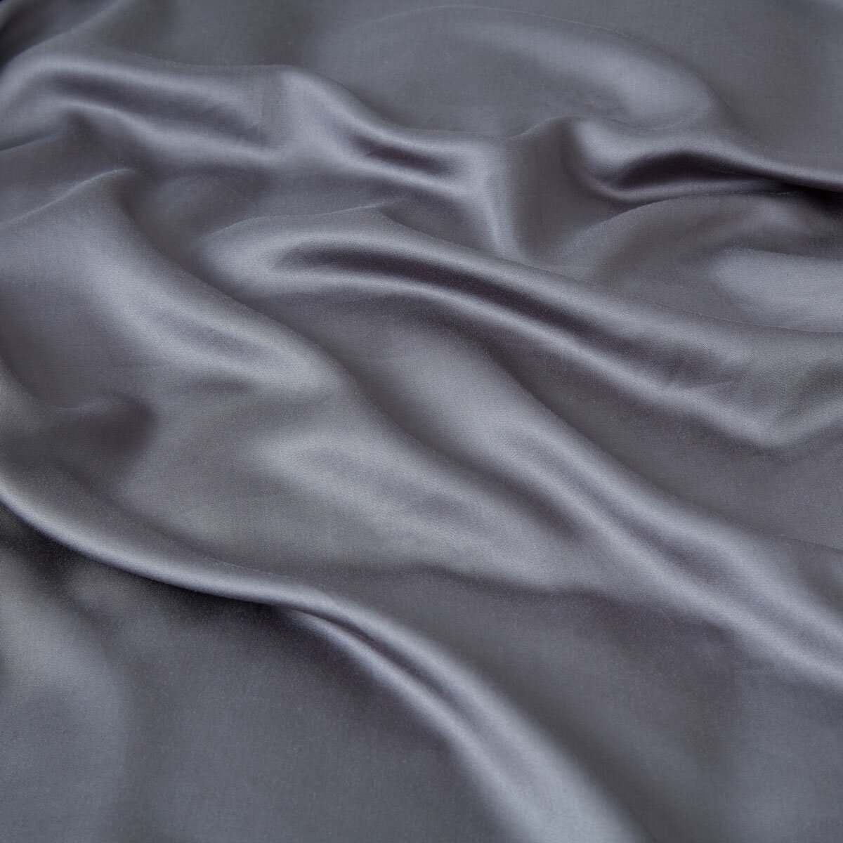 Panda bamboo fitted sheet in urban grey