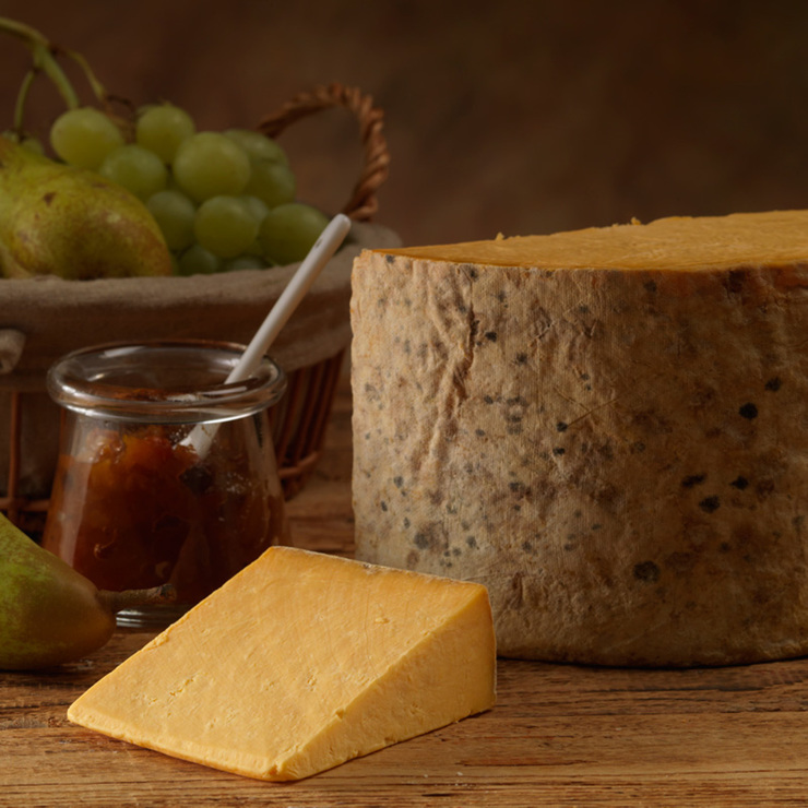 Appleby's Cheshire Cheese, 2kg Minimum Weight (Serves 1820 people